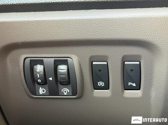 Renault Captur 37 interauto-car