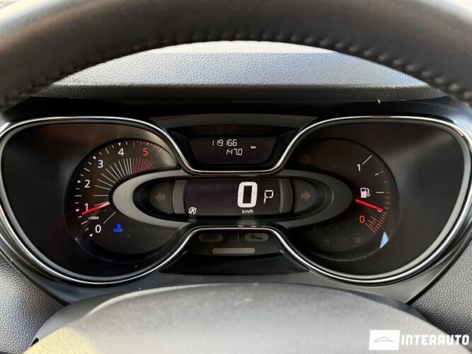 Renault Captur 40 interauto-car