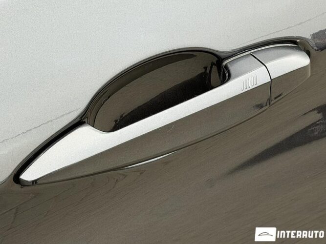 BMW X6 3.5i 37 interauto-car