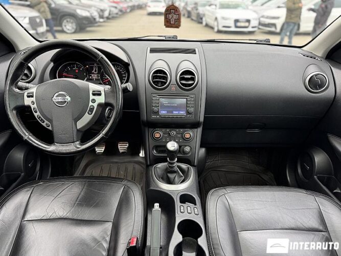 Nissan Qashqai+2 50 interauto-car