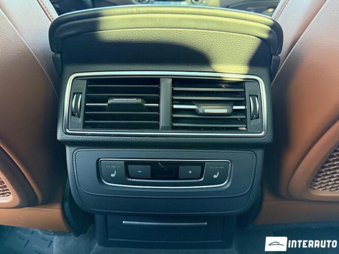 Audi Q7 E-Tron 47 interauto-car