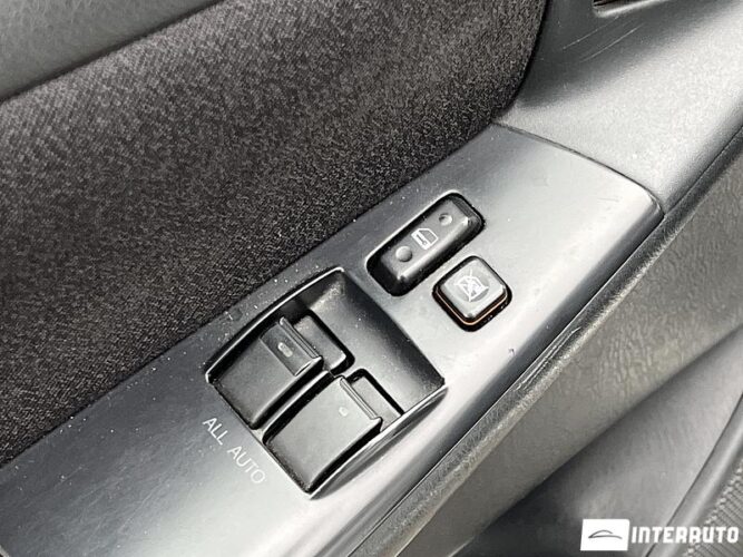 Toyota Corolla 43 interauto-car