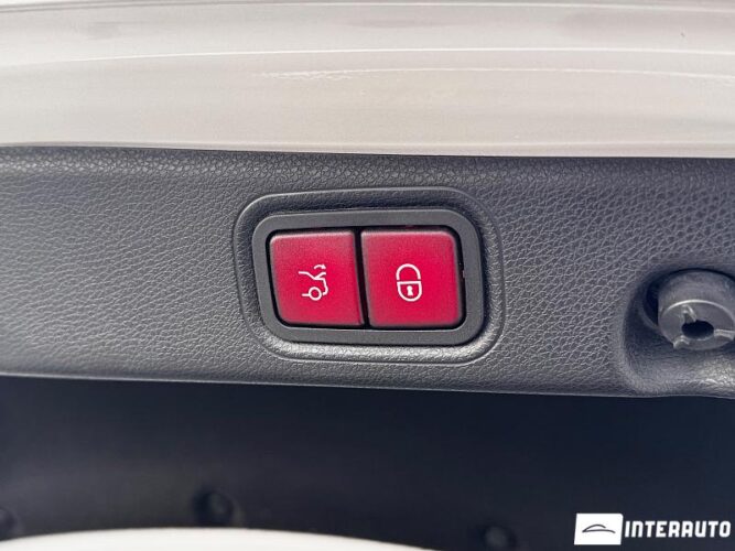 Mercedes E 53 AMG 54 interauto-car