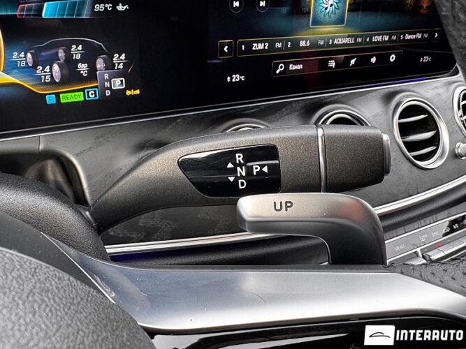 Mercedes E 53 AMG 46 interauto-car