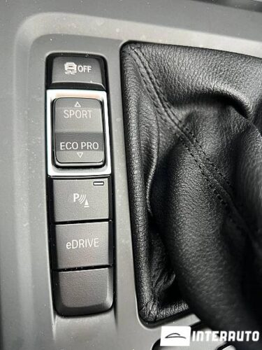 BMW X1 2.5e 39 interauto-car