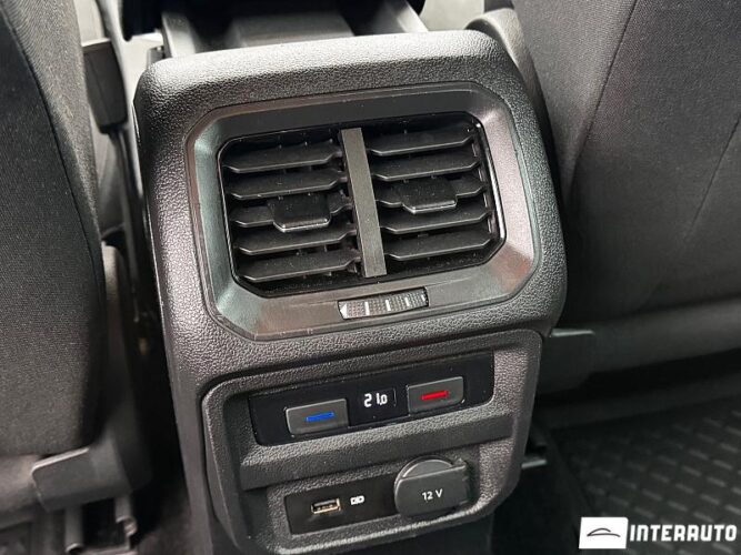 Volkswagen Tiguan 46 interauto-car