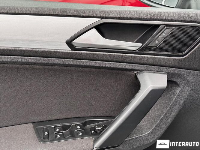 Volkswagen Tiguan 49 interauto-car