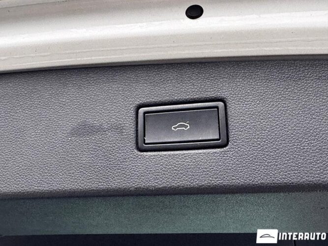 Volkswagen Tiguan 55 interauto-car