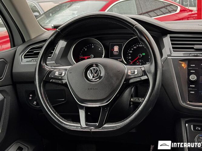 Volkswagen Tiguan 41 interauto-car