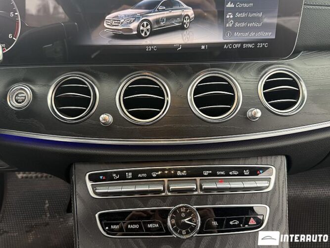 Mercedes E 220 44 interauto-car