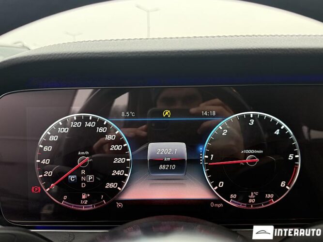 Mercedes E 220 41 interauto-car