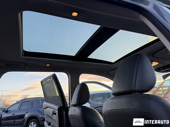 Nissan Rogue 51 interauto-car