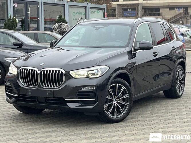 BMW X5 4.5e 2020 doar la InterAuto