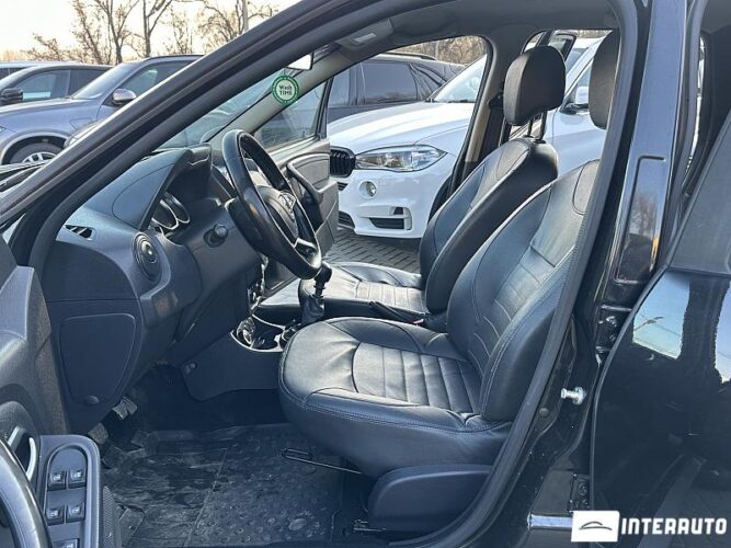 Dacia Duster 34 interauto-car