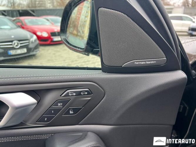 BMW X6 M5.0D 36 interauto-car