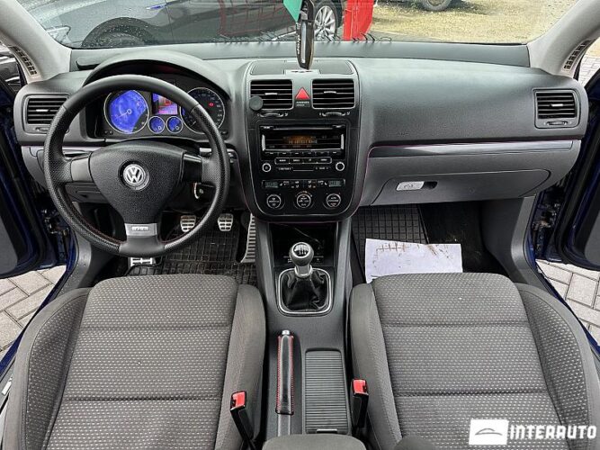 Volkswagen Golf GT 34 interauto-car