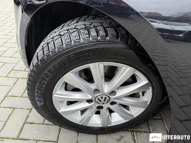 Volkswagen Jetta 43 interauto-car