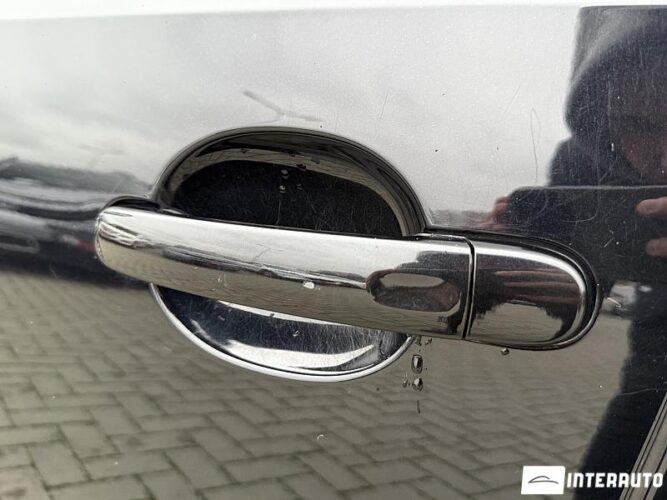 Volkswagen Jetta 44 interauto-car