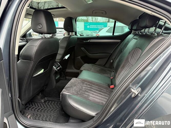 Skoda Superb 47 interauto-car
