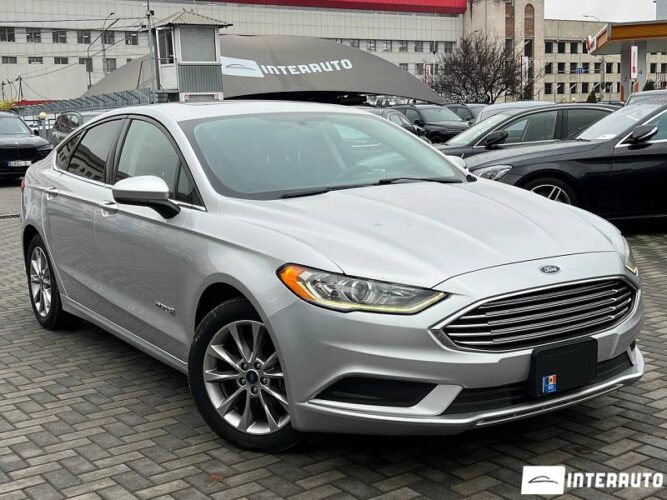 Ford Fusion 33 interauto-car