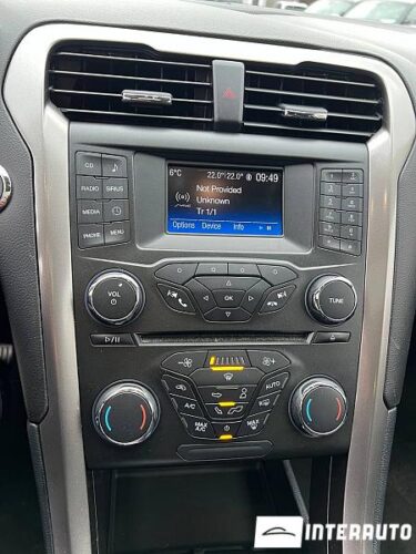 Ford Fusion 47 interauto-car