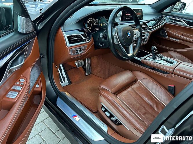 BMW 740e 46 interauto-car