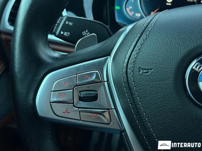 BMW 740e 50 interauto-car