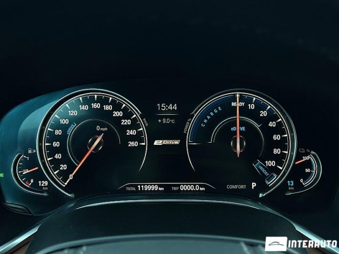 BMW 740e 52 interauto-car