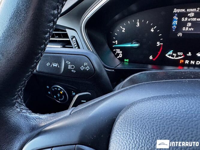 Ford Focus 47 interauto-car