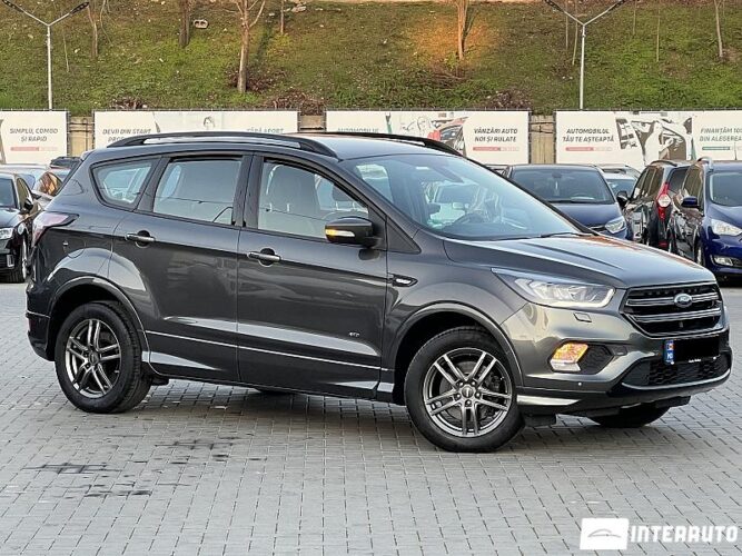 Ford Kuga 31 interauto-car