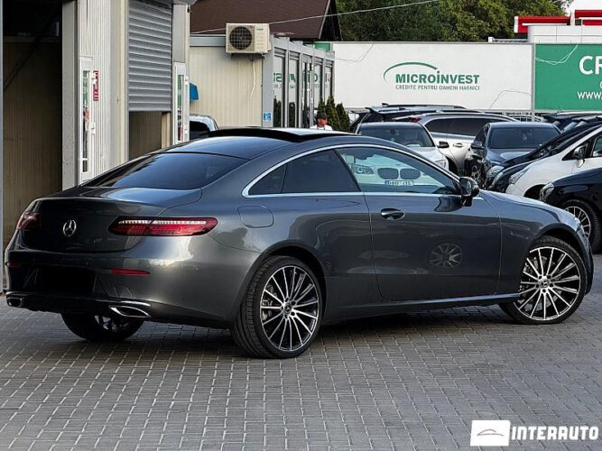 Mercedes E 300 34 interauto-car