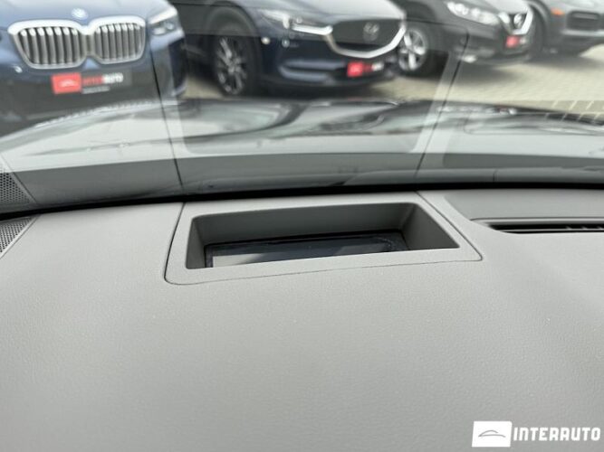 Hyundai Santa Fe 52 interauto-car