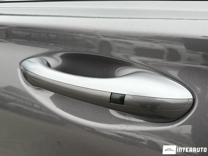 Hyundai Santa Fe 64 interauto-car