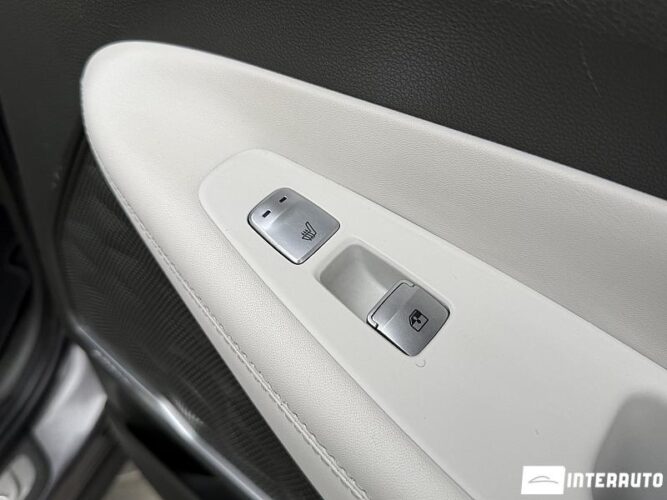 Hyundai Santa Fe 60 interauto-car