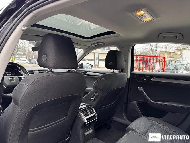 Skoda Superb 53 interauto-car