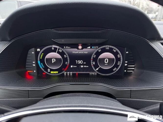 Skoda Superb 44 interauto-car