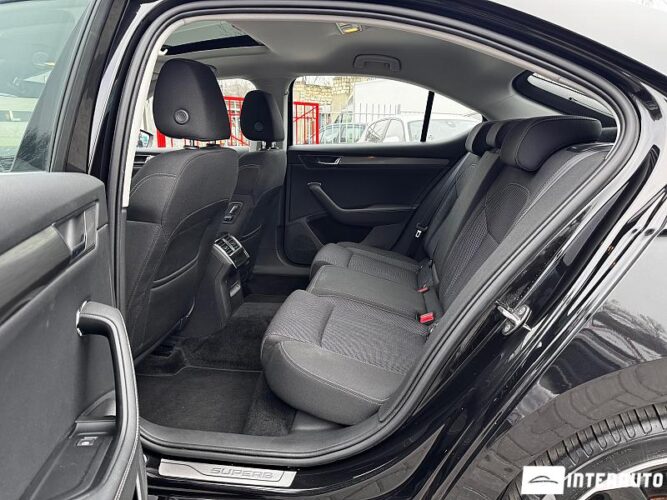 Skoda Superb 54 interauto-car