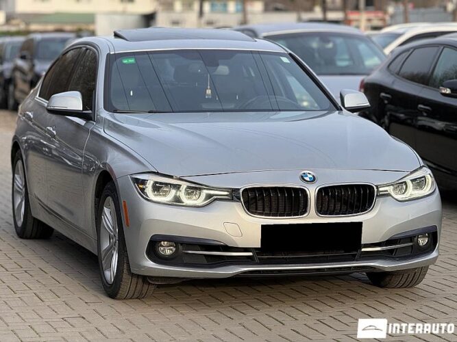 BMW 330 2017 doar la InterAuto