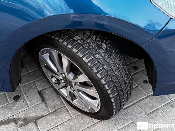 Honda Insight 45 interauto-car