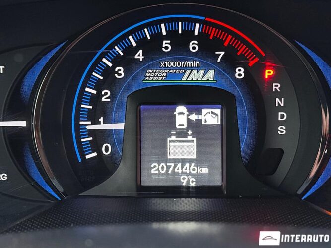 Honda Insight 38 interauto-car