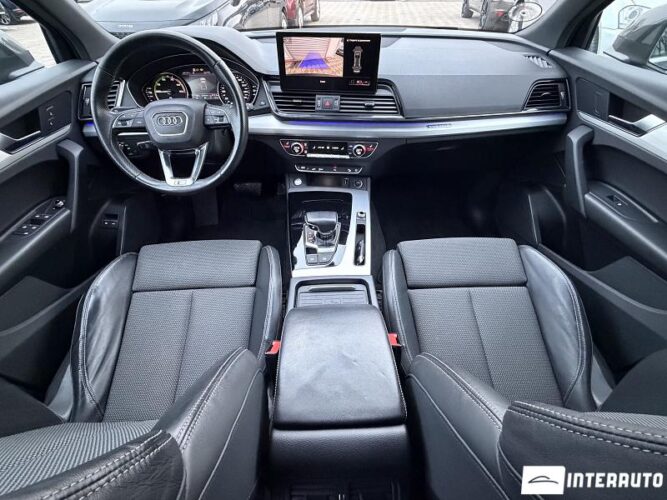 Audi Q5 40 interauto-car