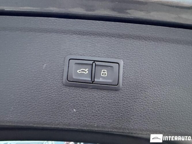 Audi Q5 51 interauto-car