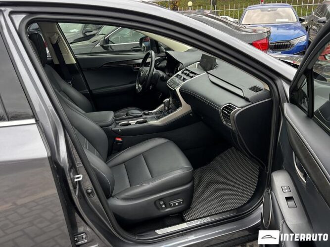 Lexus NX 200T 37 interauto-car