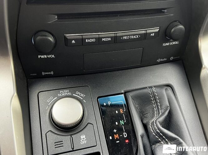 Lexus NX 200T 44 interauto-car