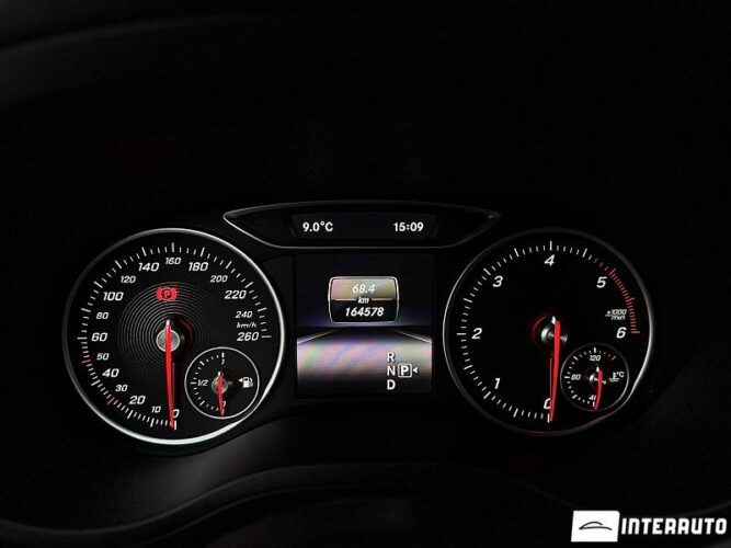 Mercedes B 180 39 interauto-car