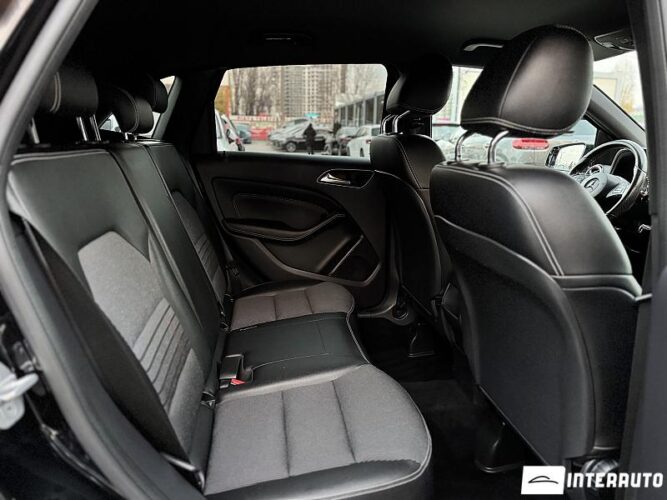 Mercedes B 180 47 interauto-car