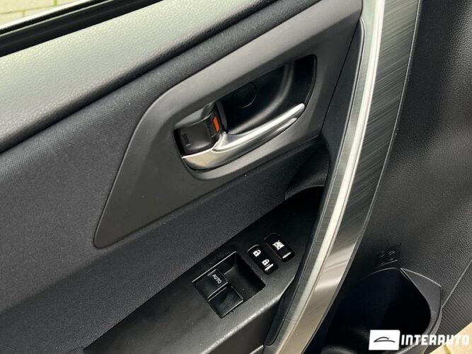 Toyota Auris 36 interauto-car