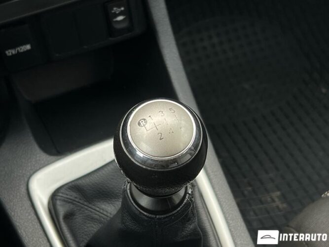 Toyota Auris 45 interauto-car