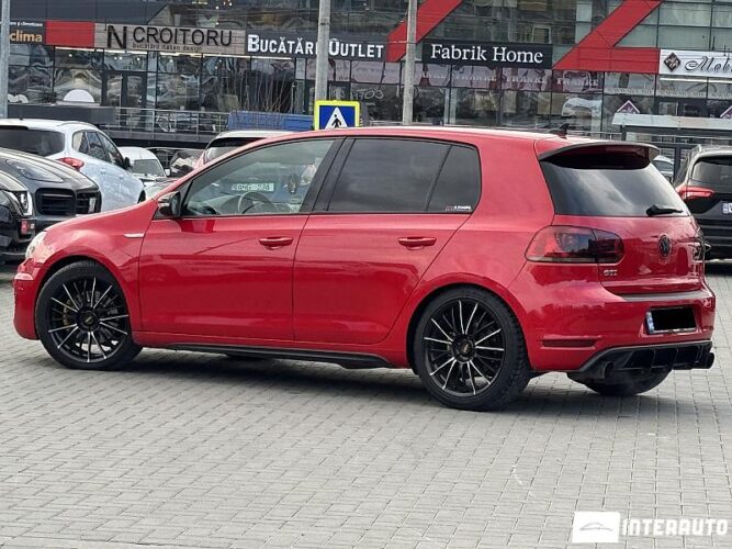 Volkswagen Golf GTI 34 interauto-car