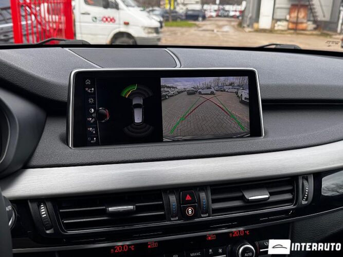 BMW X5 4.0D 44 interauto-car